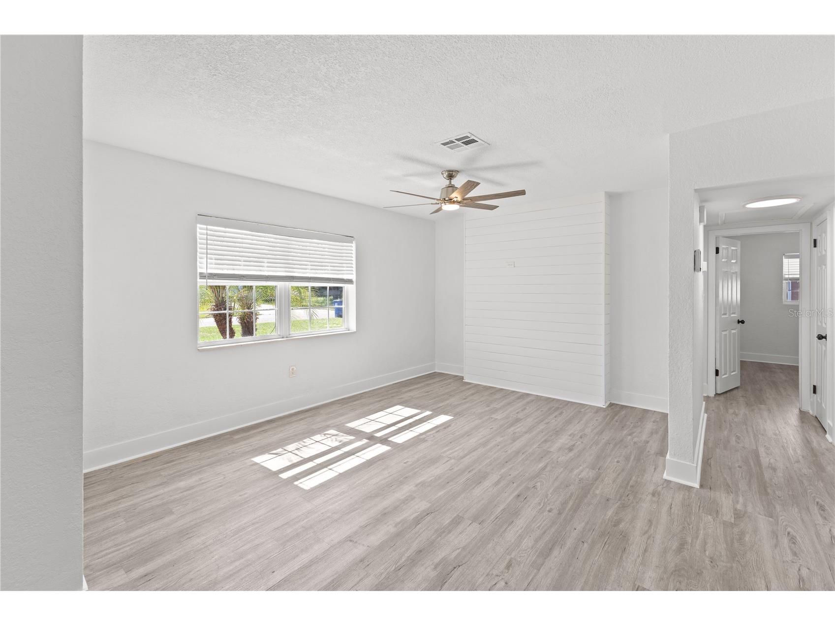 2090 75th Street N Saint Petersburg FL 33710 TB8515343 image9