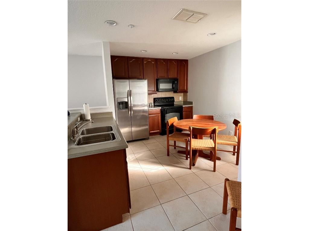 2090 Common Way Road Orlando FL 32814 O6176084 image1
