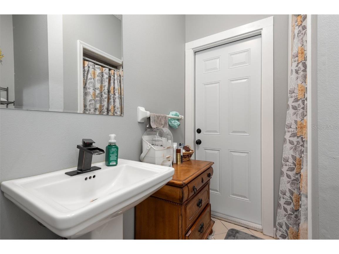 2090 Lakebreeze Way Deltona FL 32738 O6199881 image20