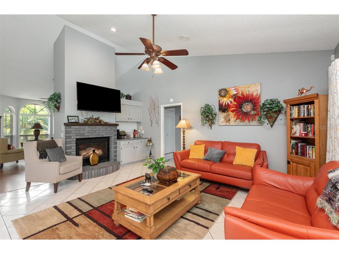 2090 Lakebreeze Way Deltona FL 32738 O6199881 image8