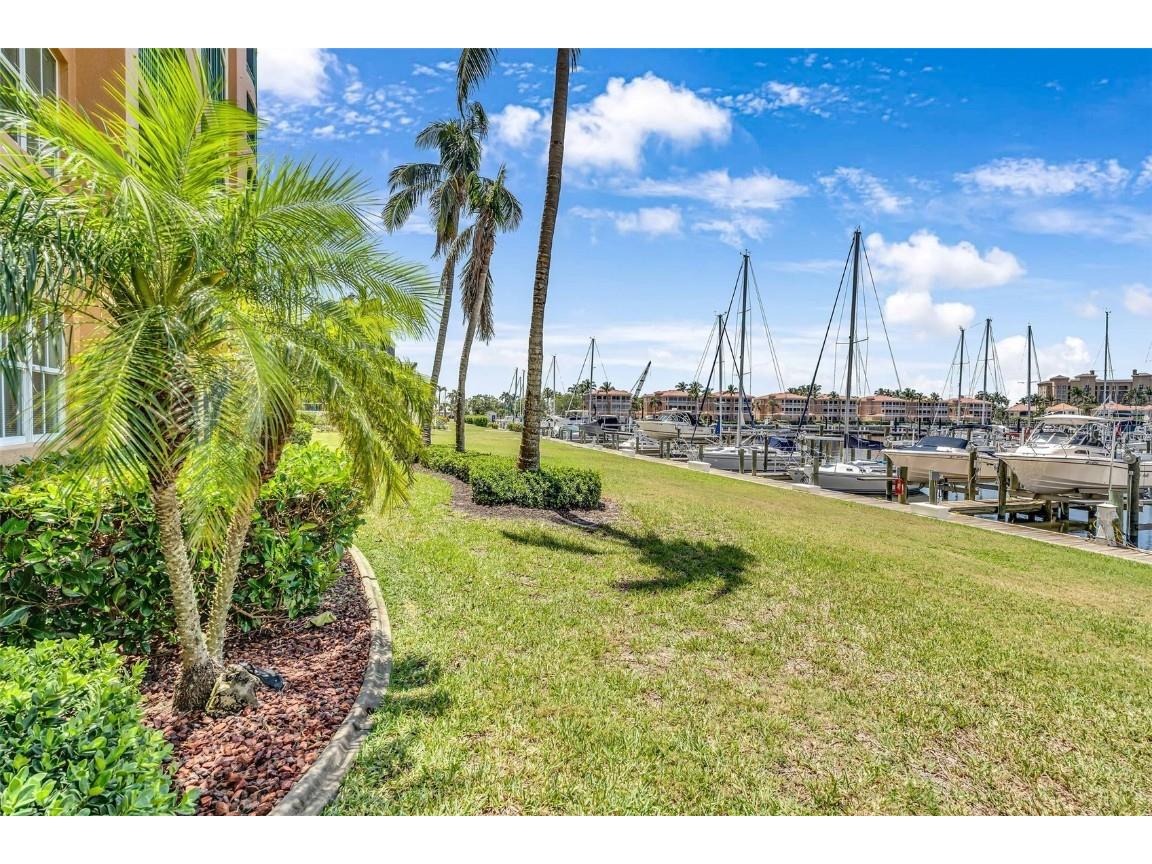2090 Matecumbe Key Road #1105 Punta Gorda FL 33955 C7508631 image5