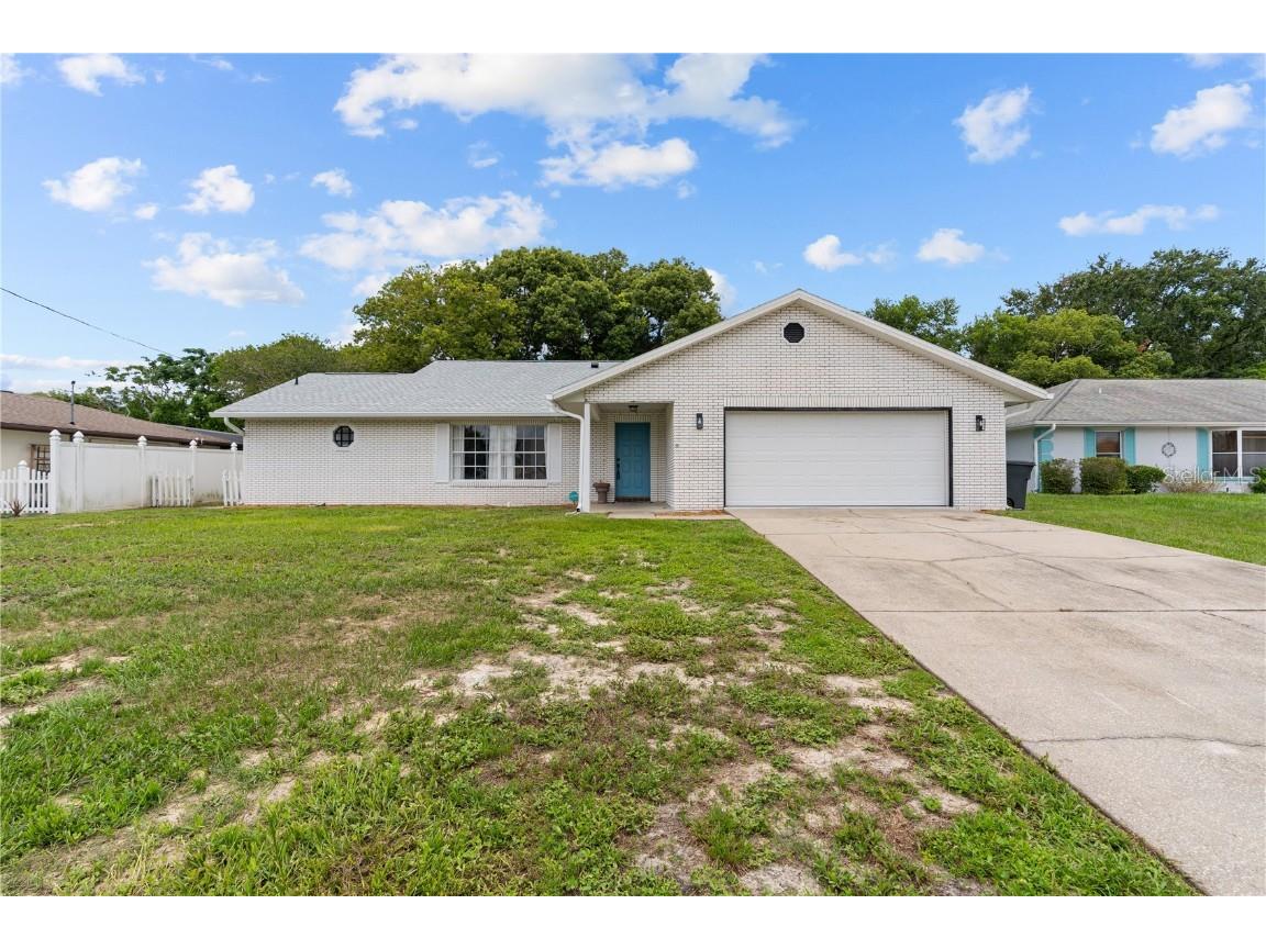 2090 Nedra Avenue Deltona FL 32725 V4933474 image1
