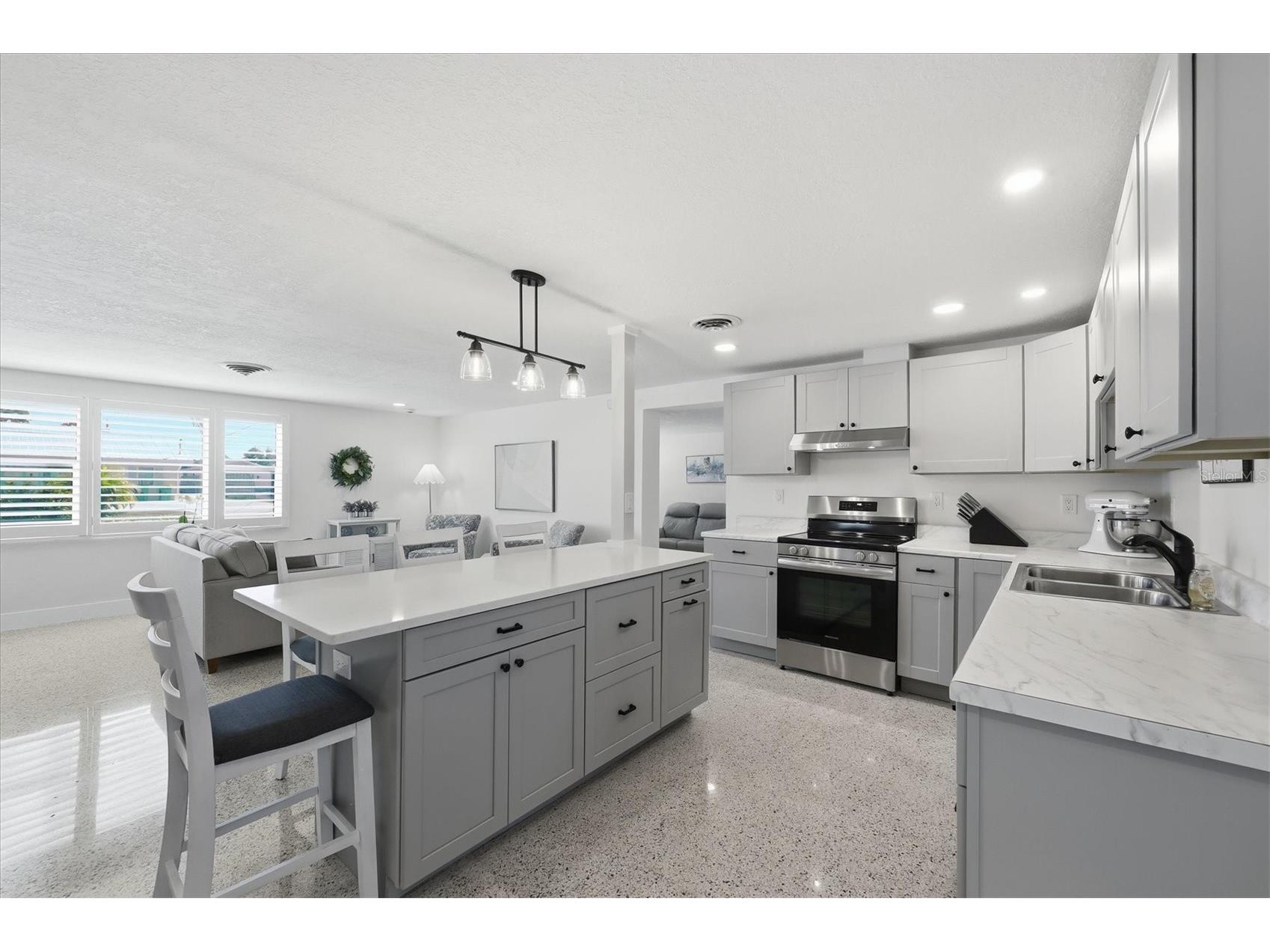 2090 Pennsylvania Avenue Englewood FL 34224 D6145743 image8