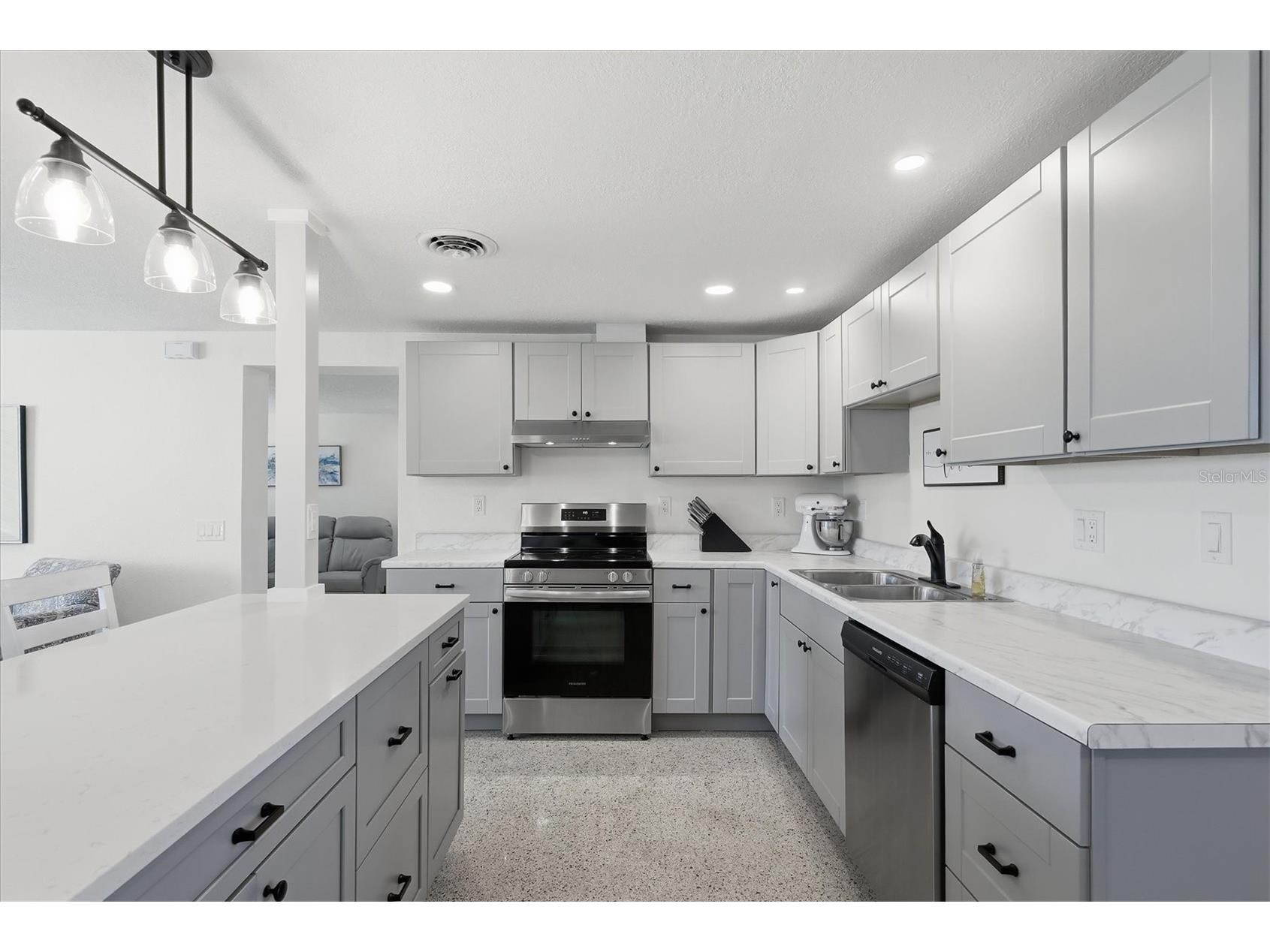 2090 Pennsylvania Avenue Englewood FL 34224 D6145743 image9