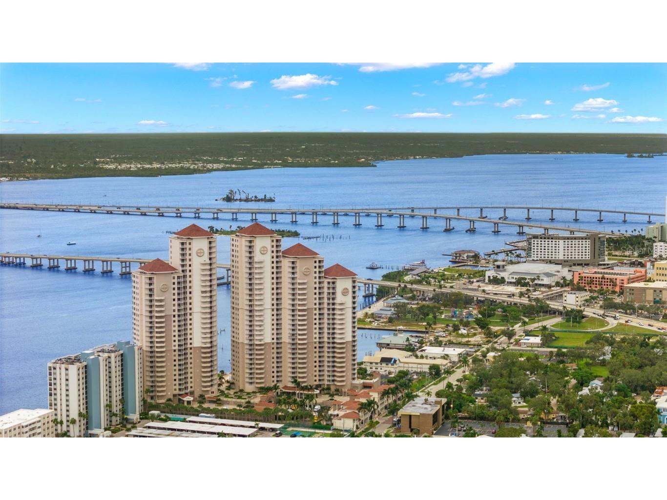 2090 W 1st Street #H708 Fort Myers FL 33901 - CALOOSAHATCHEE RIVER C7483704 image1