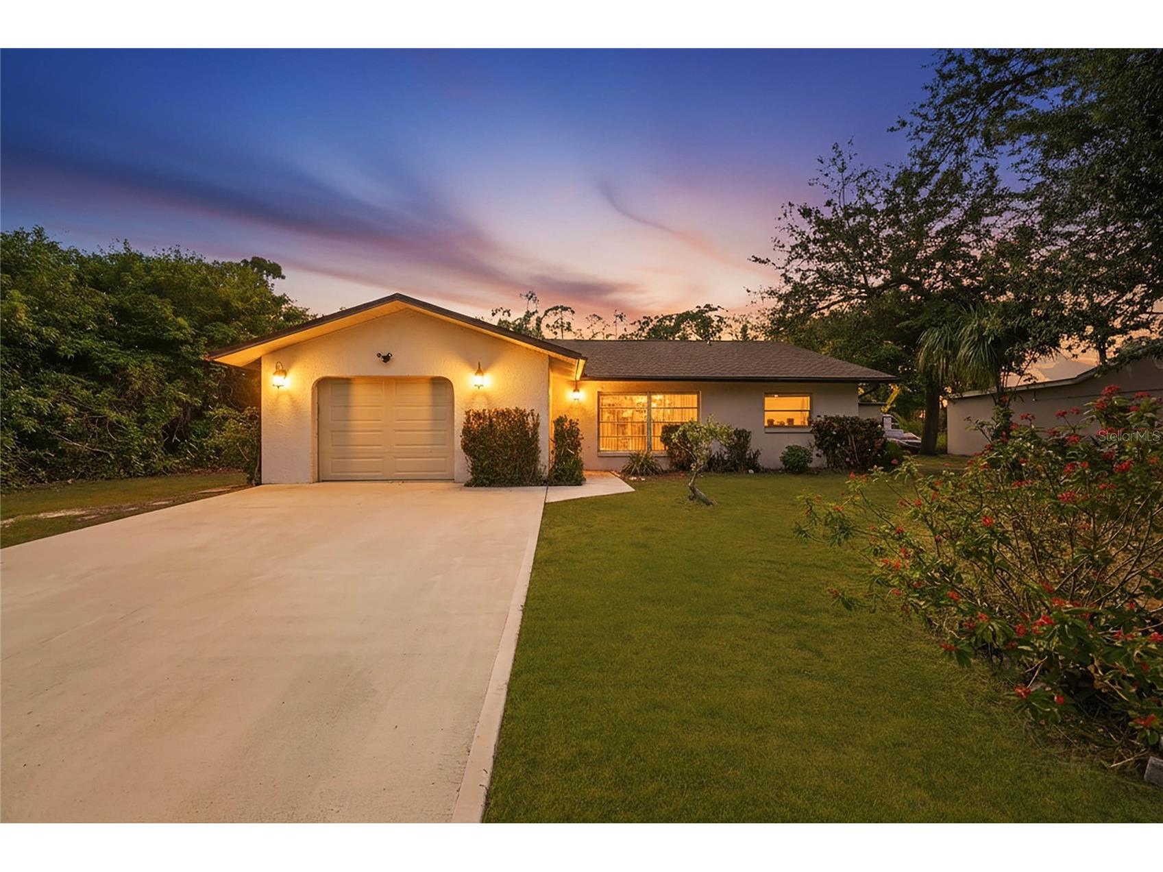 2091 Cannolot Boulevard Port Charlotte FL 33948 D6147304 image1