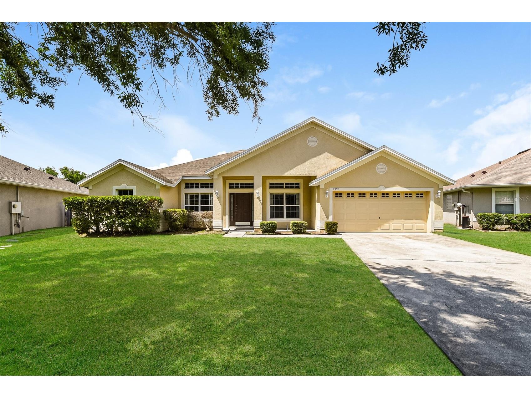 2091 Fawn Meadow Circle Saint Cloud FL 34772 TB8508943 image1