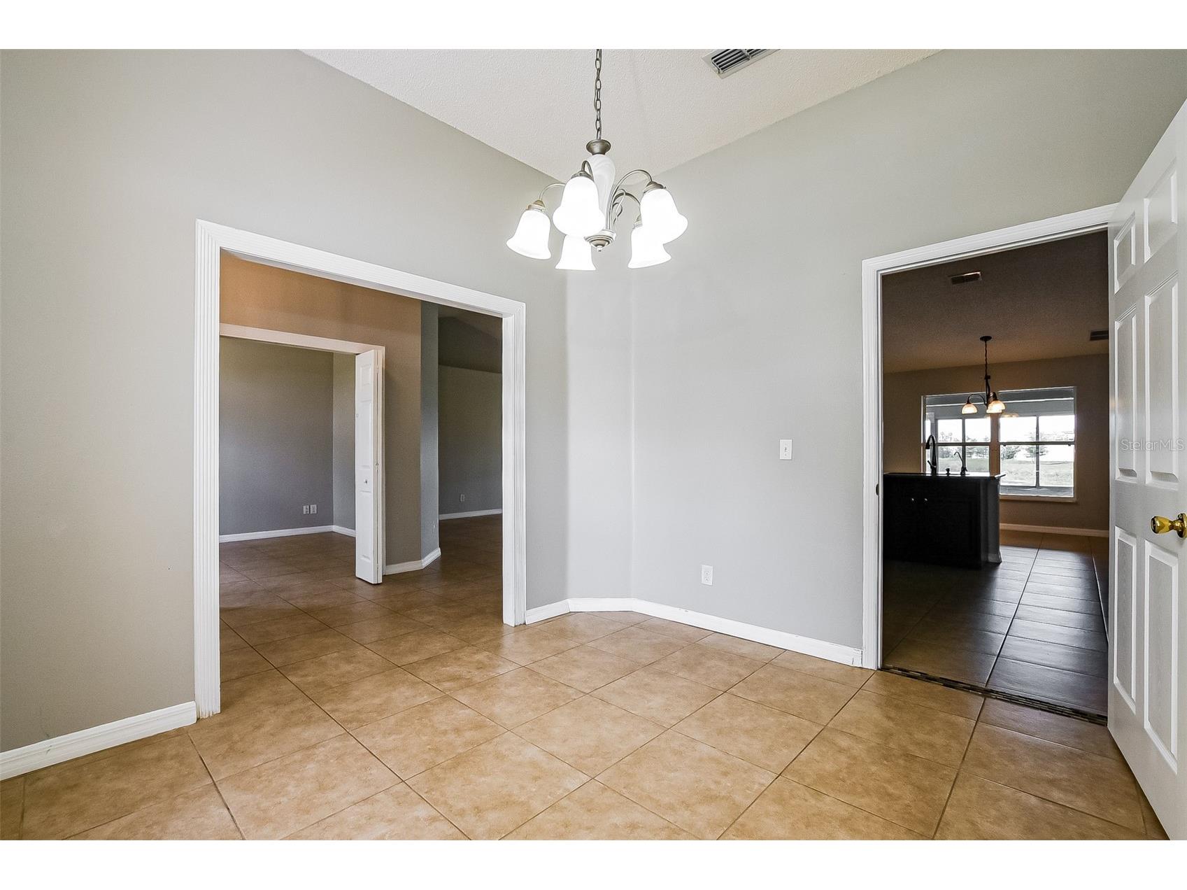2091 Fawn Meadow Circle Saint Cloud FL 34772 TB8508943 image10