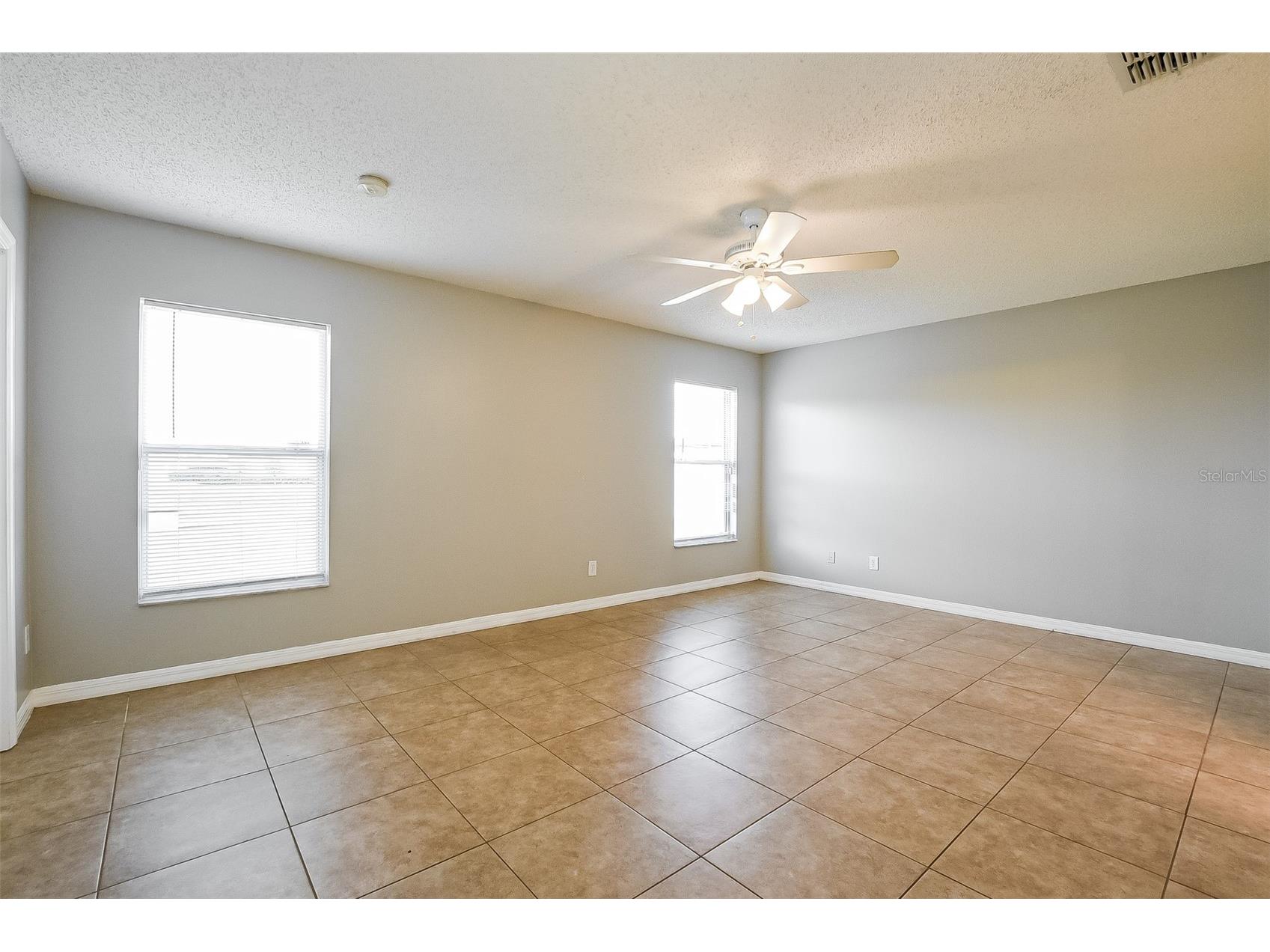 2091 Fawn Meadow Circle Saint Cloud FL 34772 TB8508943 image16