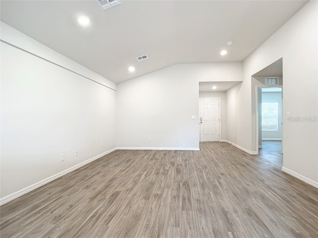 2092 Hilton Street Port Charlotte FL 33948 OM709115 image4