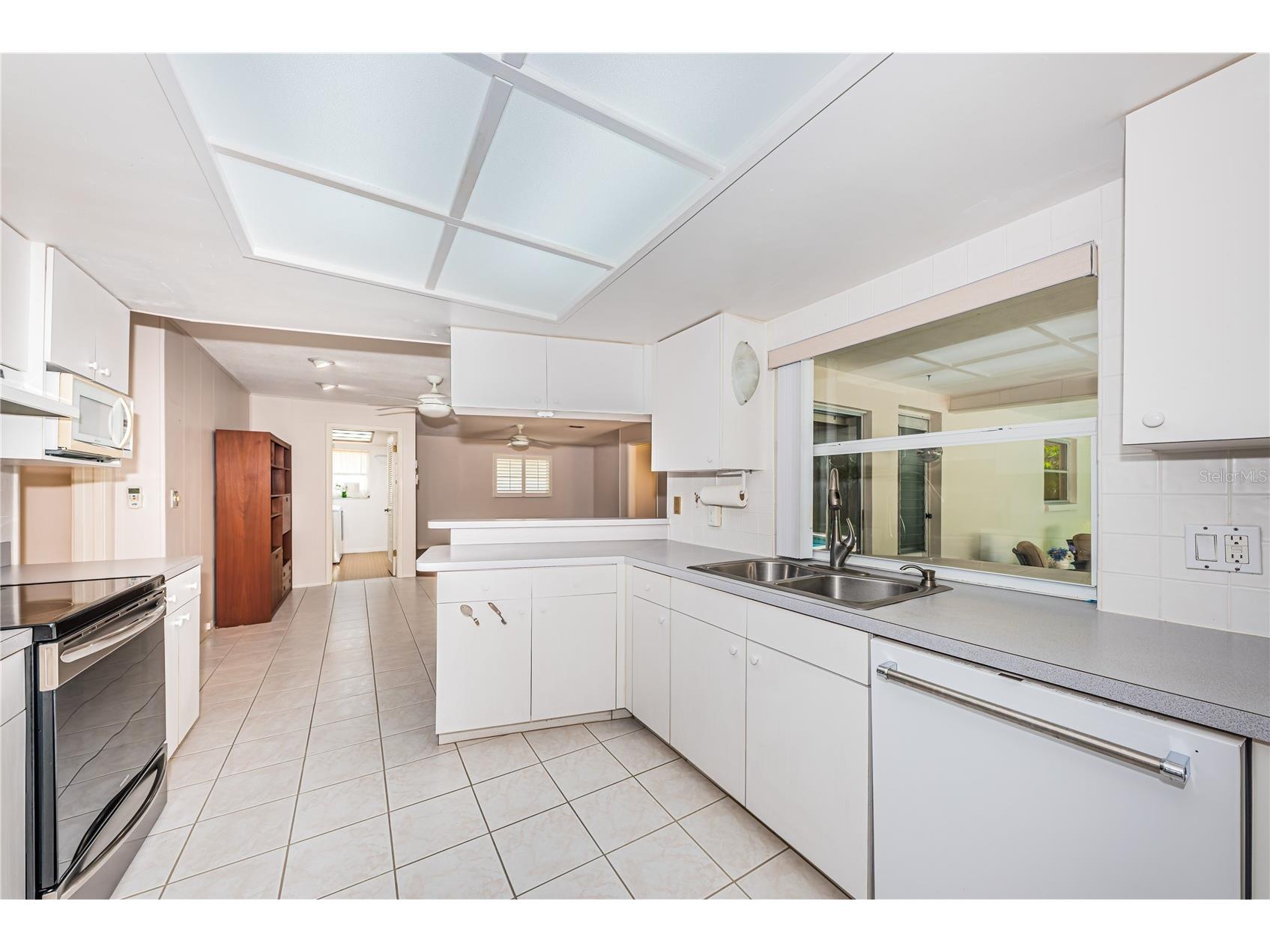 2093 Ashbury Drive Clearwater FL 33764 TB8516304 image10