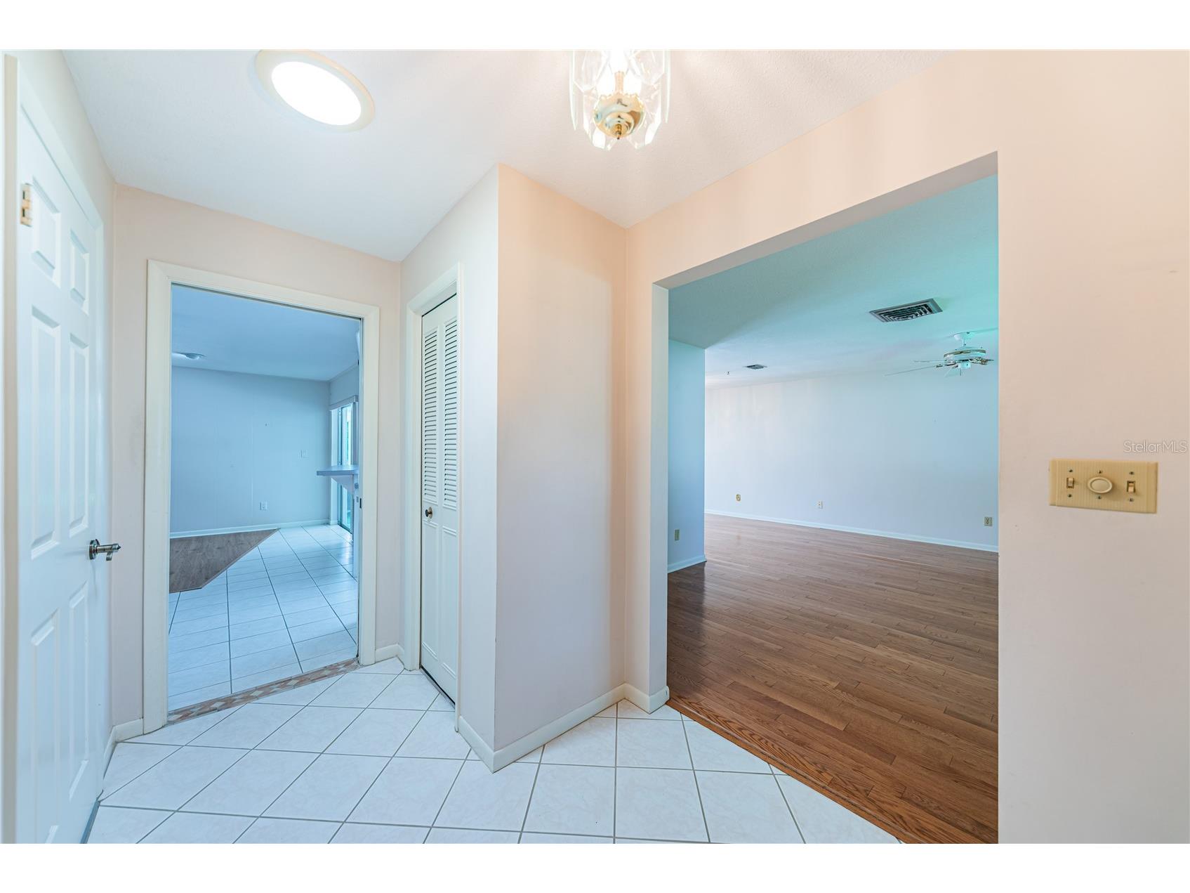 2093 Ashbury Drive Clearwater FL 33764 TB8516304 image29