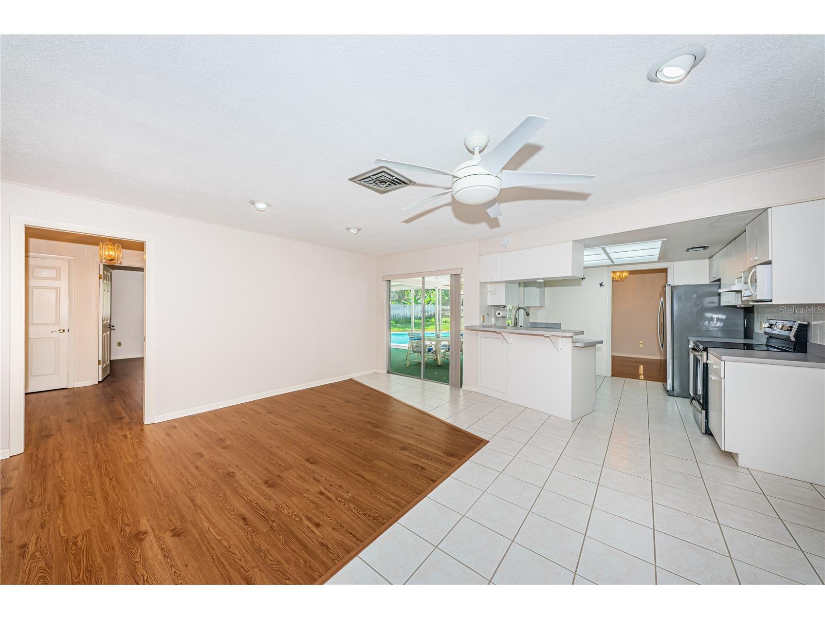 2093 Ashbury Drive Clearwater FL 33764 TB8516304 image36
