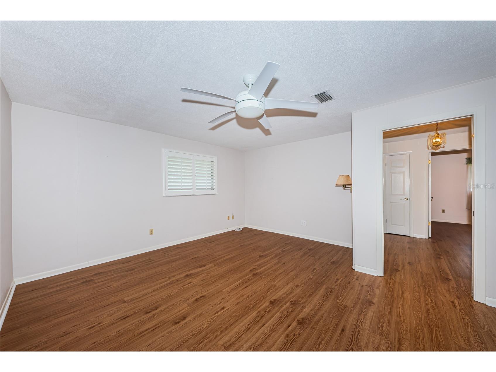 2093 Ashbury Drive Clearwater FL 33764 TB8516304 image38