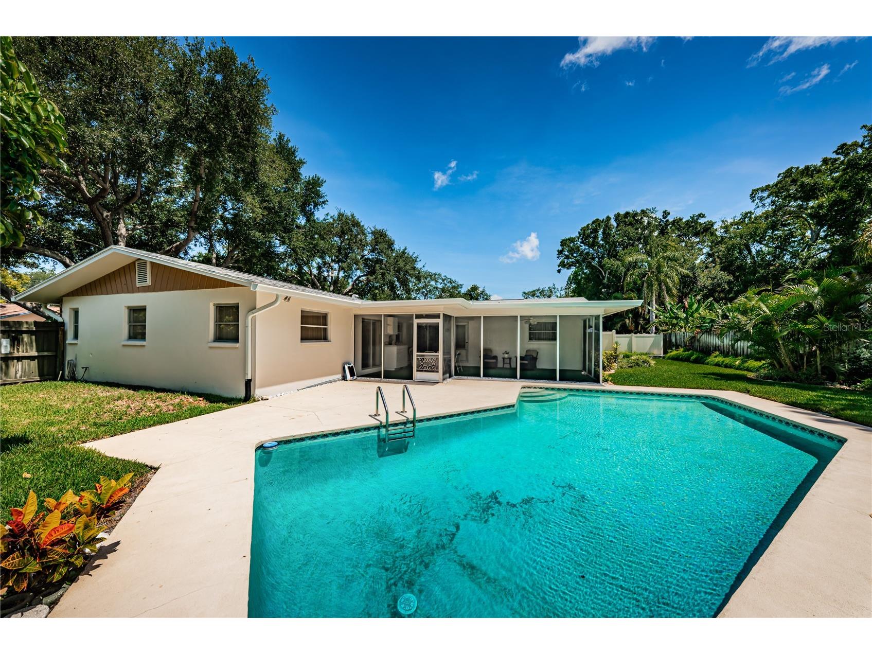 2093 Ashbury Drive Clearwater FL 33764 TB8516304 image43