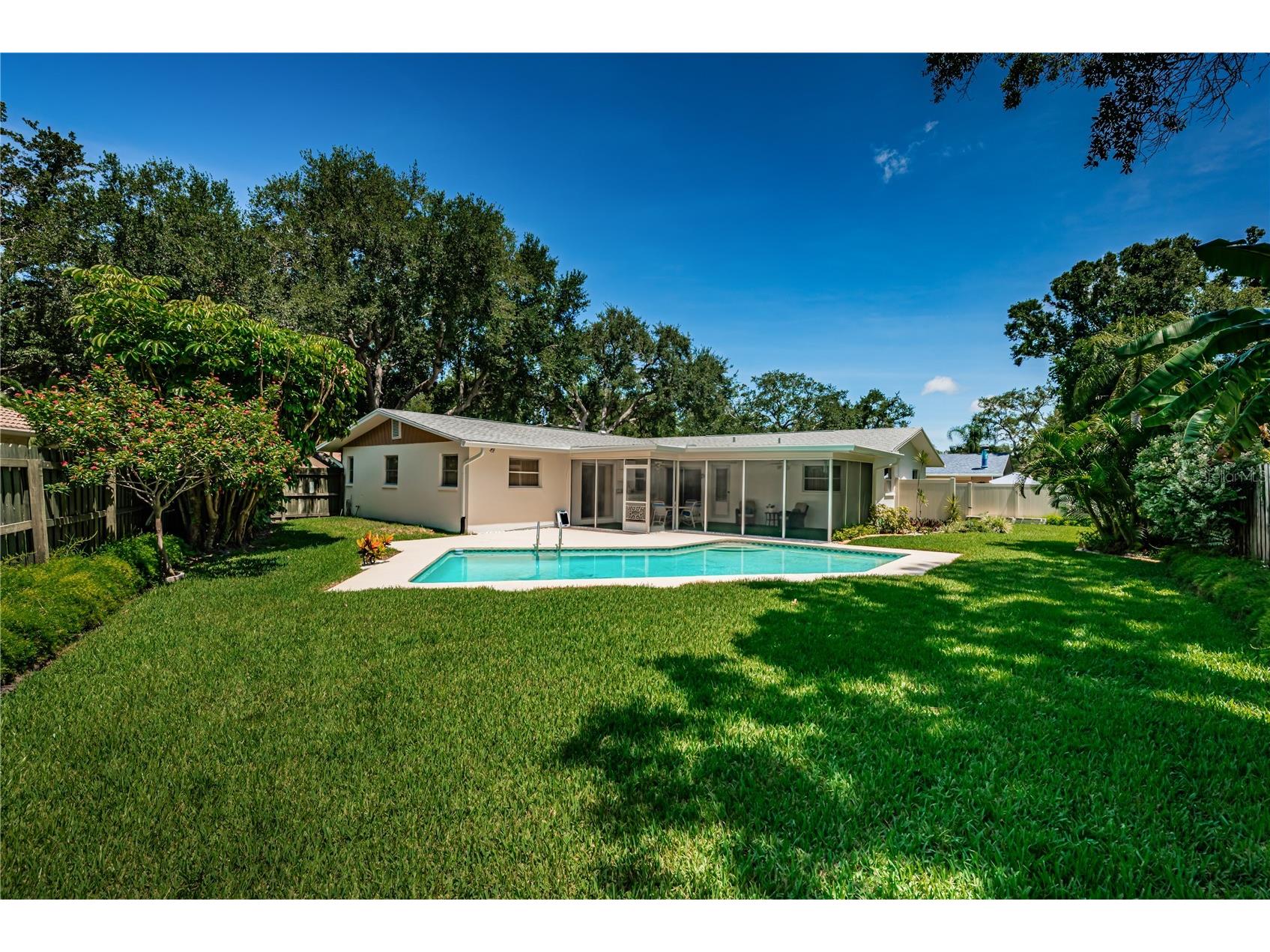 2093 Ashbury Drive Clearwater FL 33764 TB8516304 image45