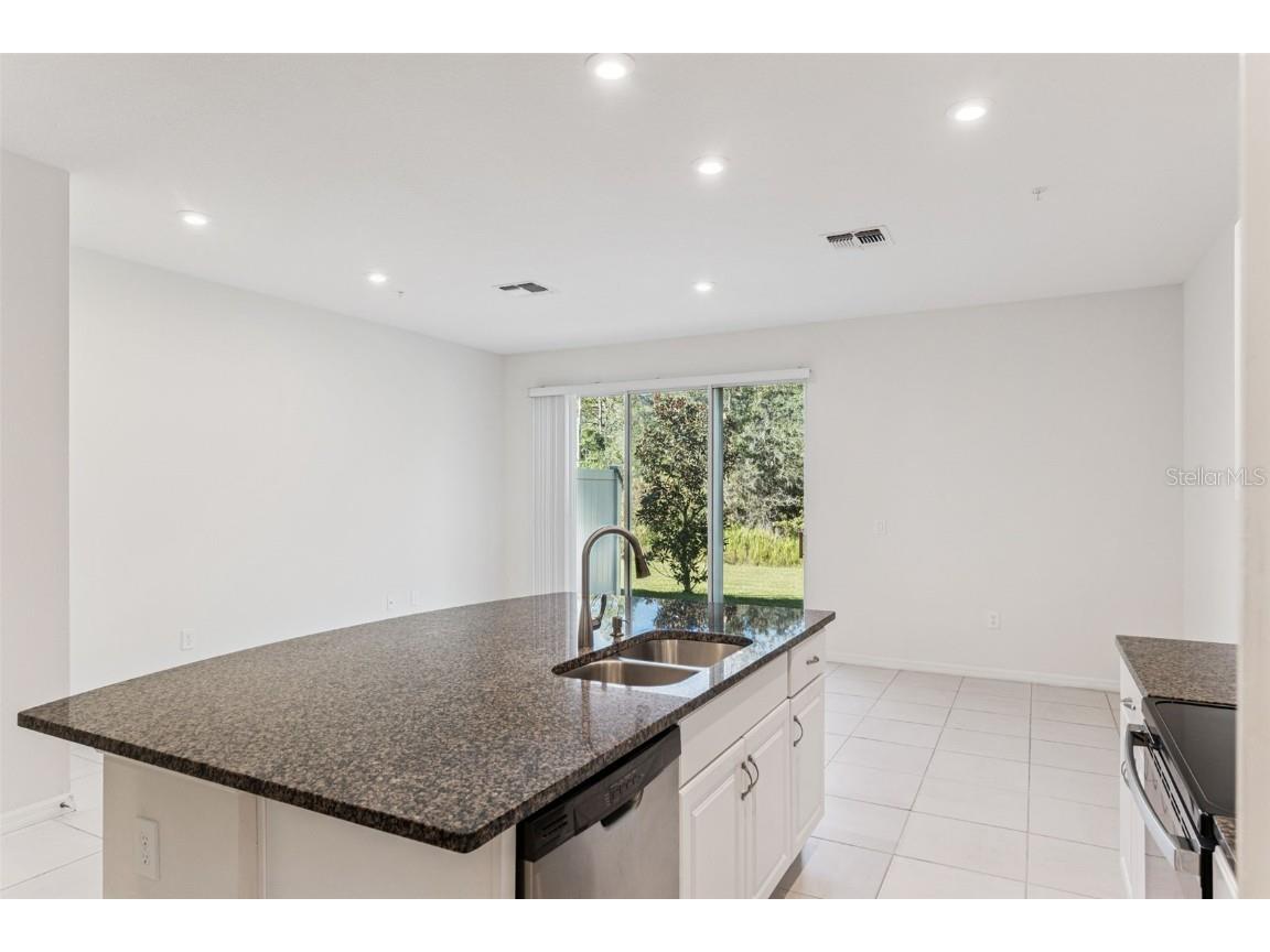 2093 Crystal Bell Street Orlando FL 32824 O6357730 image8