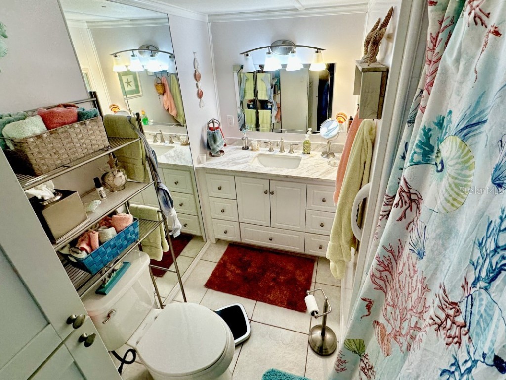 2094 Detroiter Street Sarasota FL 34231 A4647704 image11