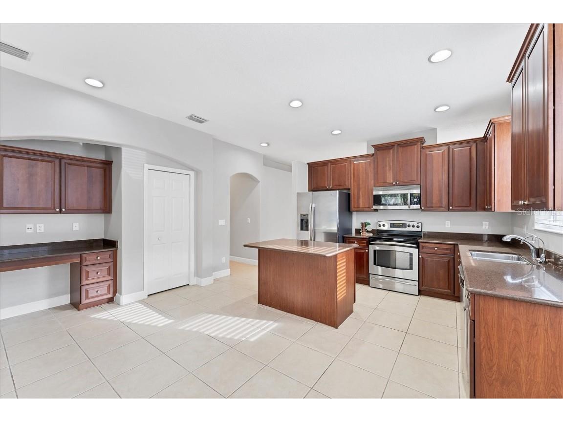 2094 Mesic Hammock Way Venice FL 34292 N6138258 image10