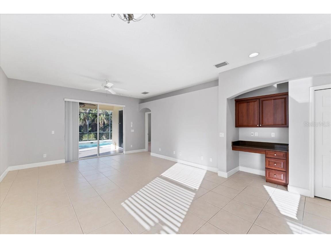 2094 Mesic Hammock Way Venice FL 34292 N6138258 image14