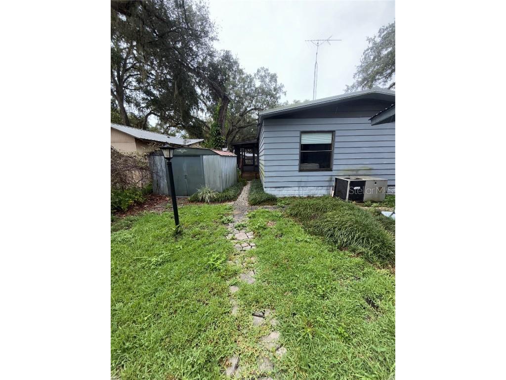 20940 NE 142nd Place Fort Mc Coy FL 32134 - BIG LAKE KERR OM707187 image14