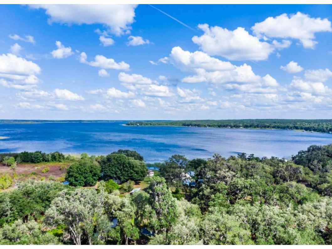 20940 NE 142nd Place Fort Mc Coy FL 32134 - BIG LAKE KERR OM707187 image7