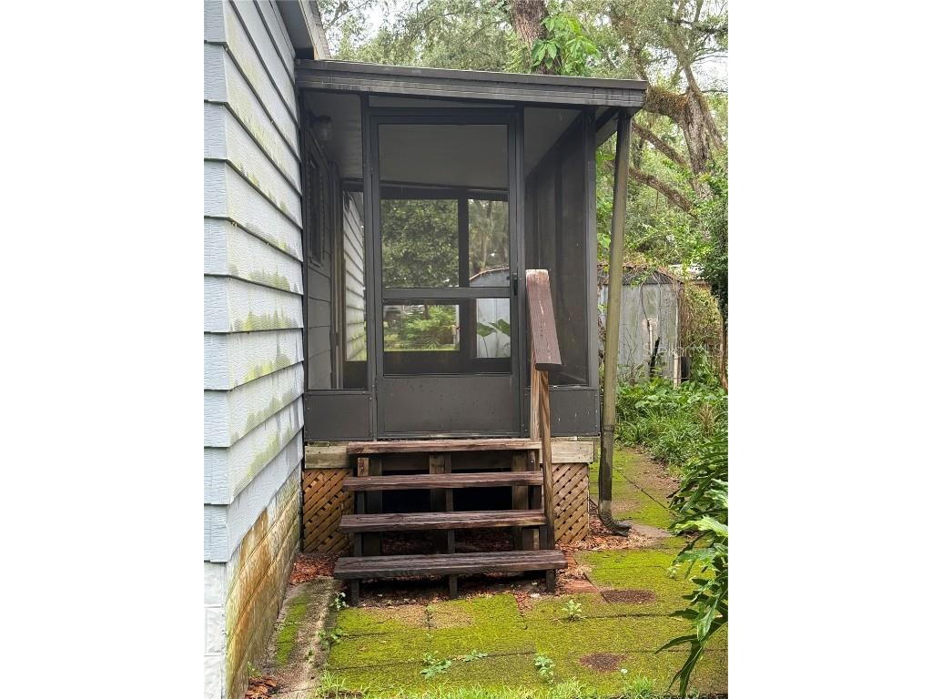 20940 NE 142nd Place Fort Mc Coy FL 32134 - BIG LAKE KERR OM707187 image8