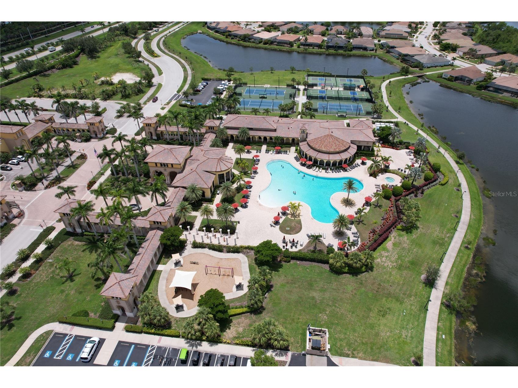 20940 Valore Court Venice FL 34293 A4687217 image47