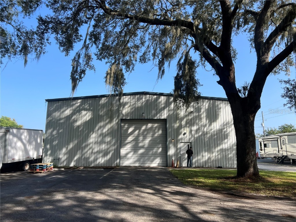 2095 Bay Road Mount Dora FL 32757 - LAKE SAUNDERS O6148778 image1