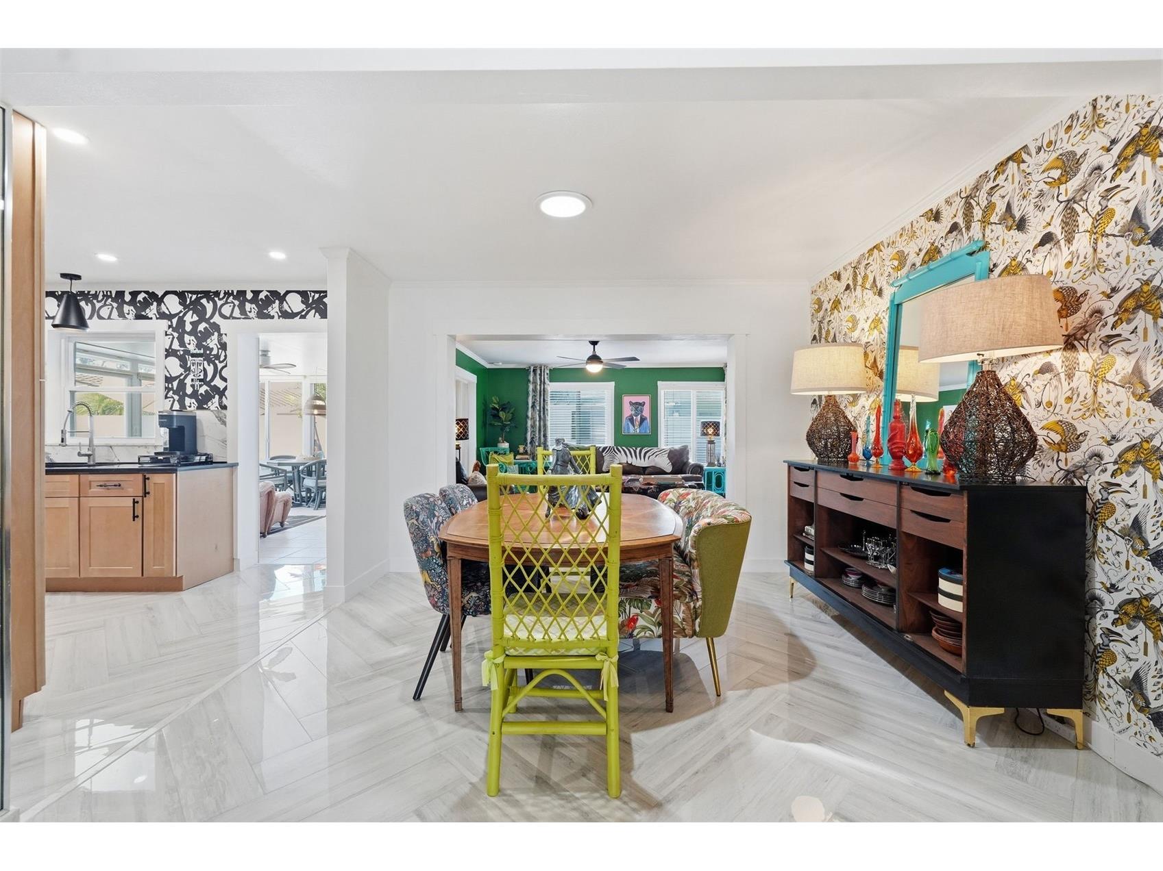 2095 Dolphin Boulevard S Saint Petersburg FL 33707 TB8508870 image10