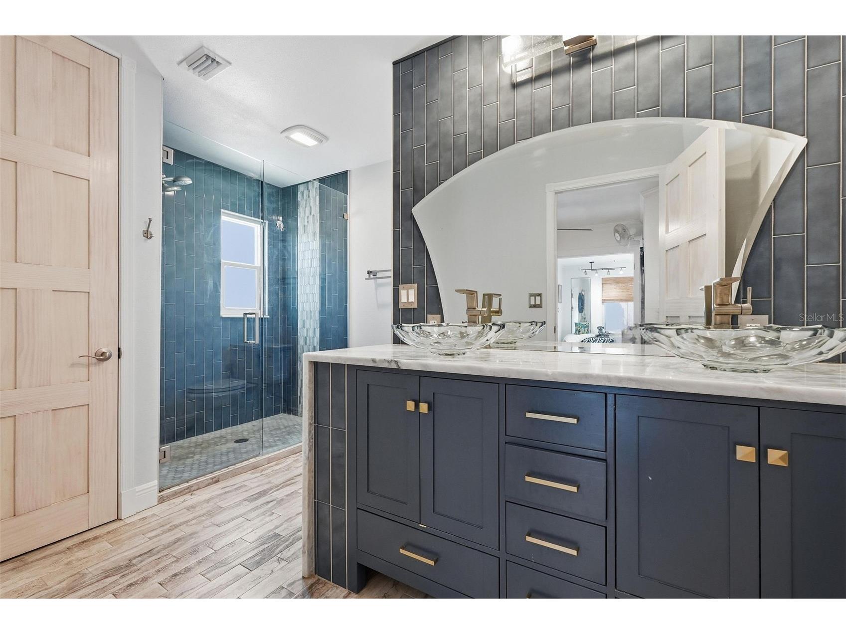 2095 Dolphin Boulevard S Saint Petersburg FL 33707 TB8508870 image20