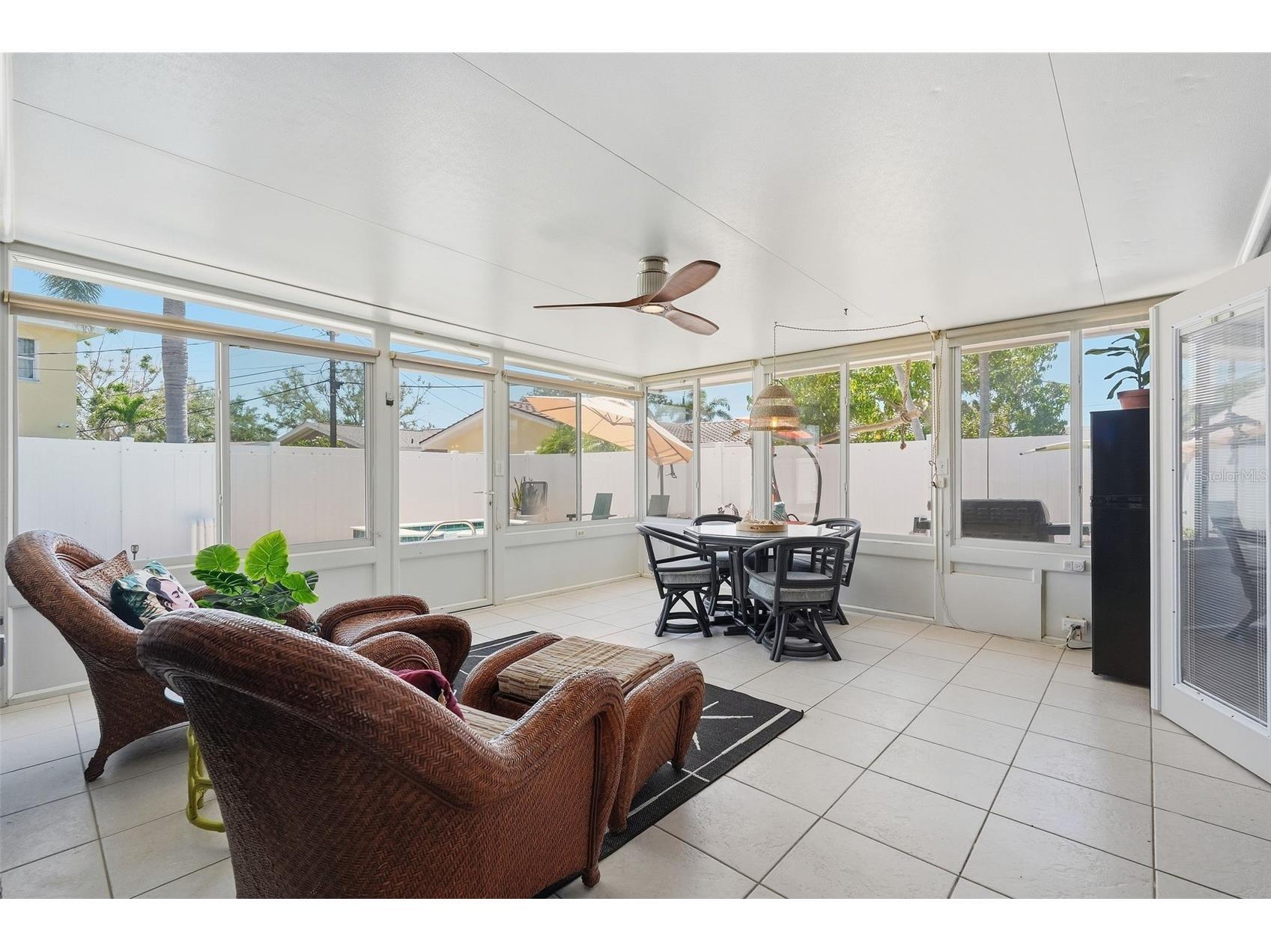 2095 Dolphin Boulevard S Saint Petersburg FL 33707 TB8508870 image28