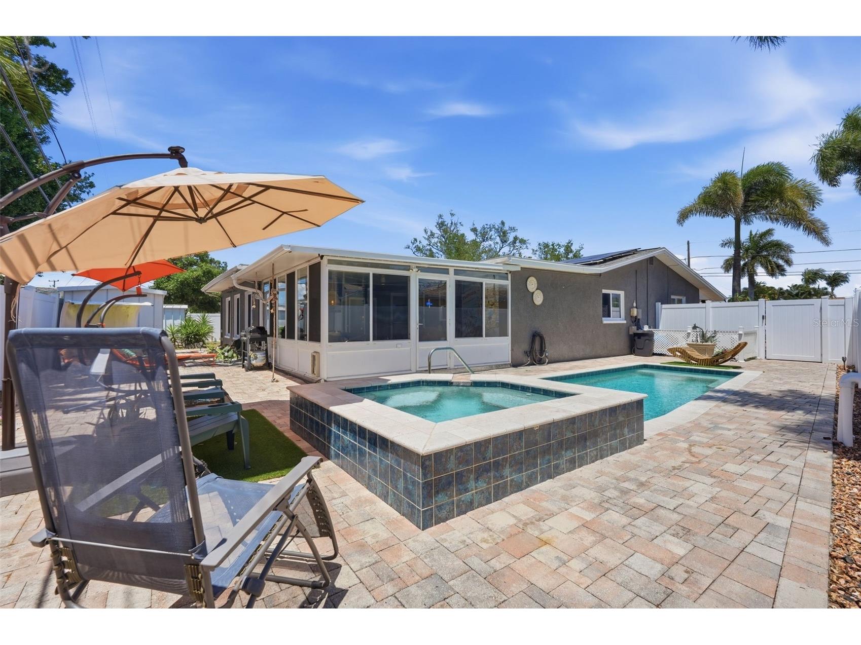 2095 Dolphin Boulevard S Saint Petersburg FL 33707 TB8508870 image3