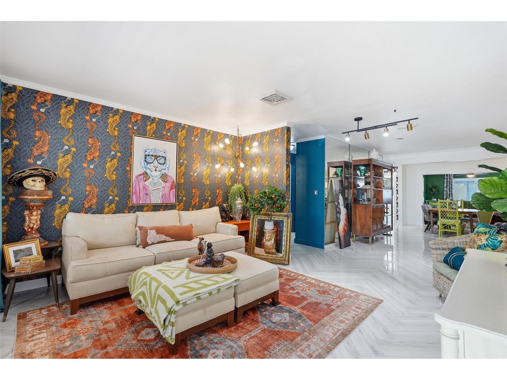 2095 Dolphin Boulevard S Saint Petersburg FL 33707 TB8508870 image5