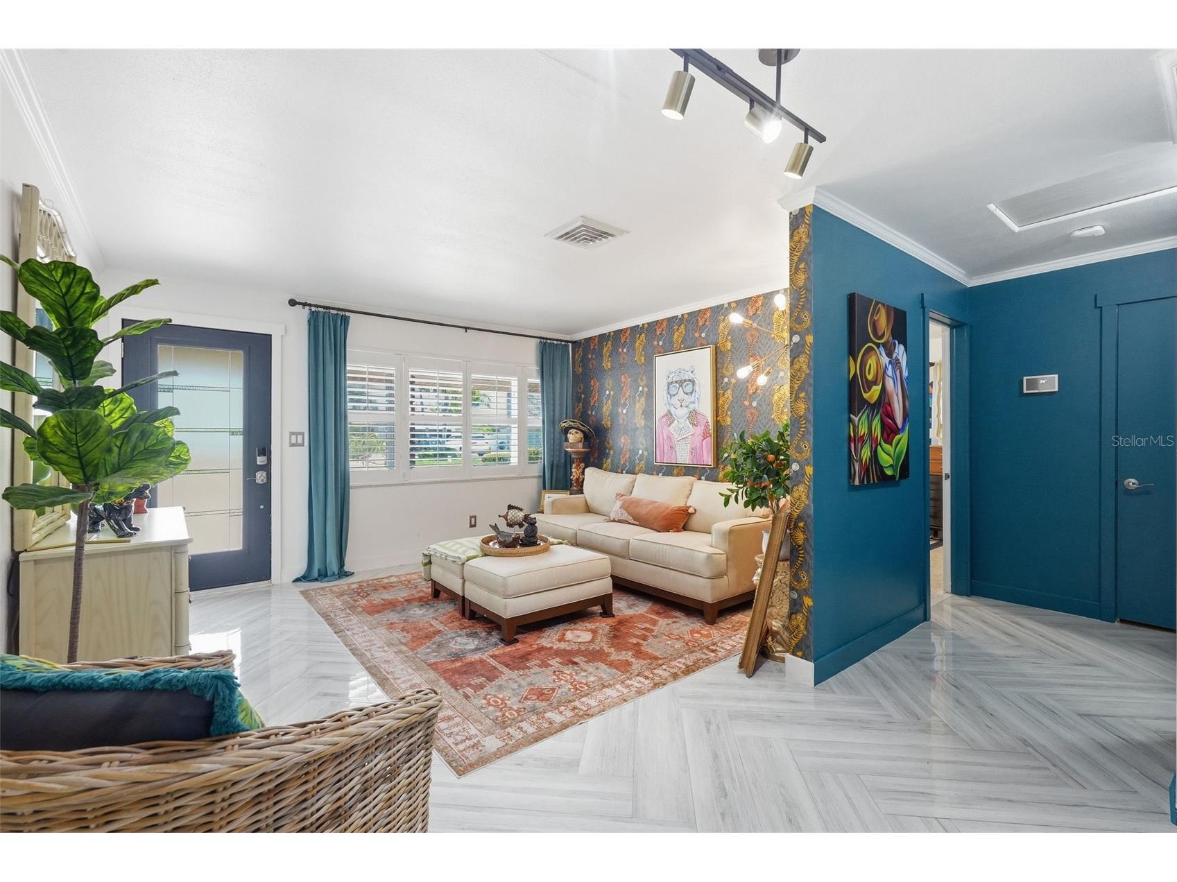 2095 Dolphin Boulevard S Saint Petersburg FL 33707 TB8508870 image7