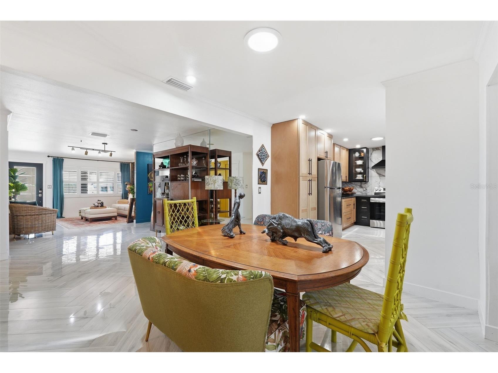 2095 Dolphin Boulevard S Saint Petersburg FL 33707 TB8508870 image9