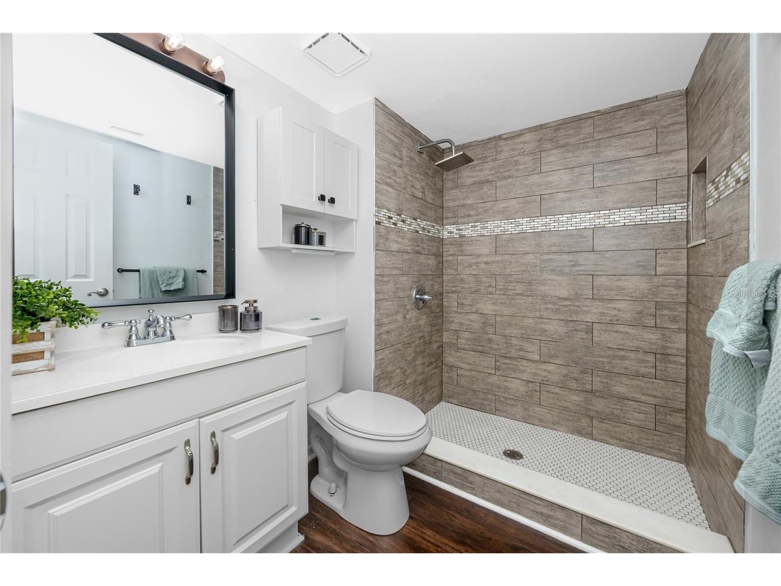 2095 Sunset Point Road #2504 Clearwater FL 33765 TB8481240 image20