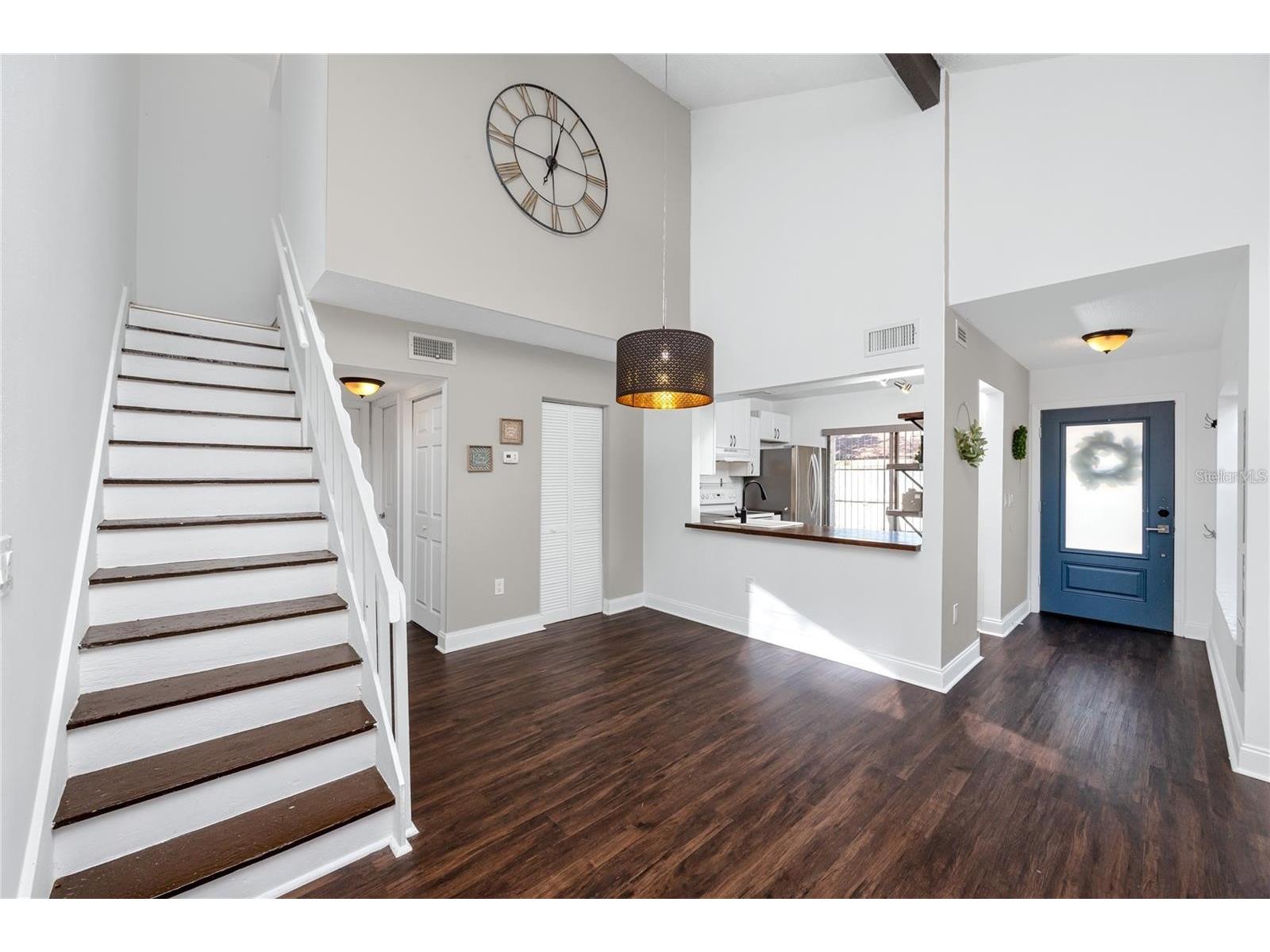 2095 Sunset Point Road #2504 Clearwater FL 33765 TB8481240 image3