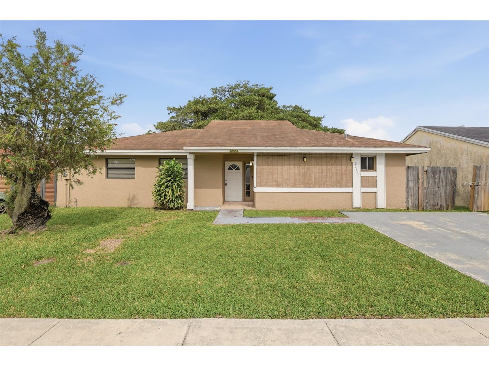 20957 SW 124th Avenue Road Miami FL 33177 O6356209 image1