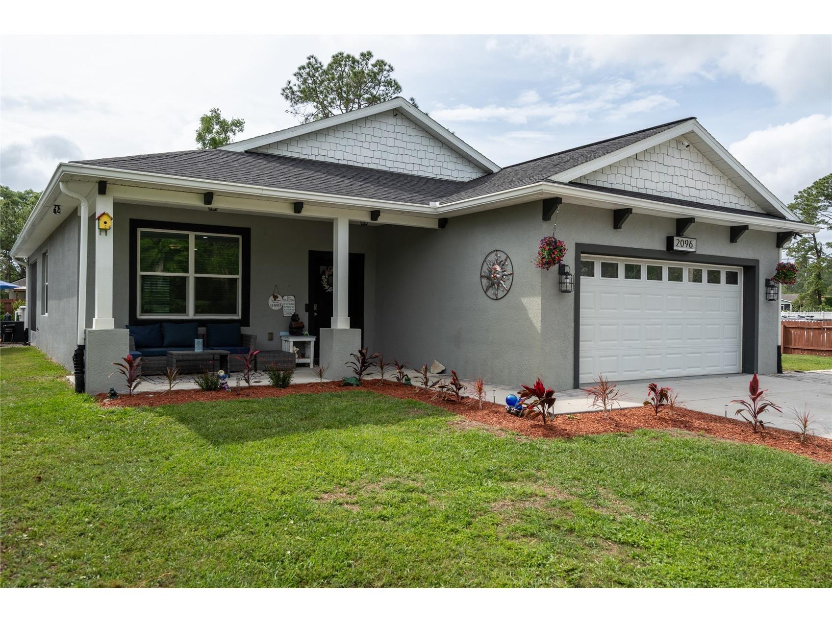 2096 10th Avenue Deland FL 32724 V4948396 image1