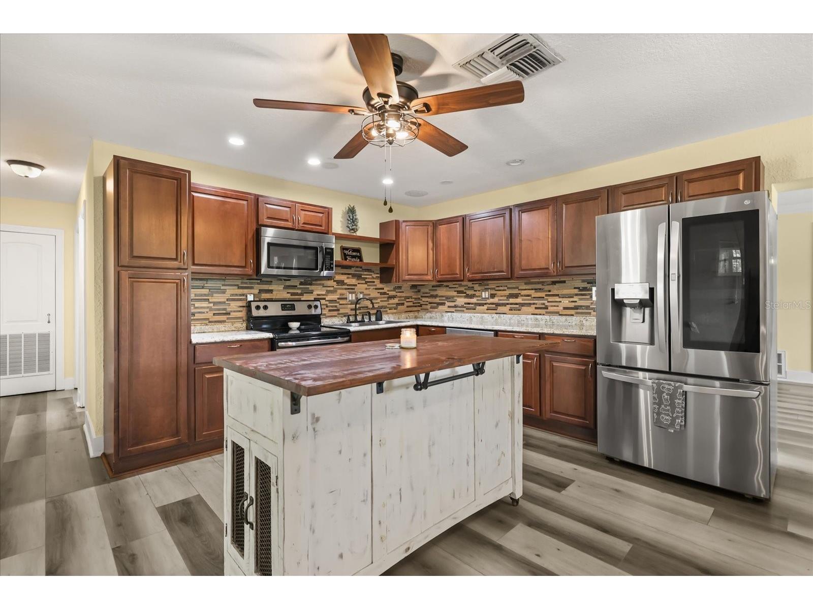 20963 E Colonial Drive Christmas FL 32709 O6406174 image4