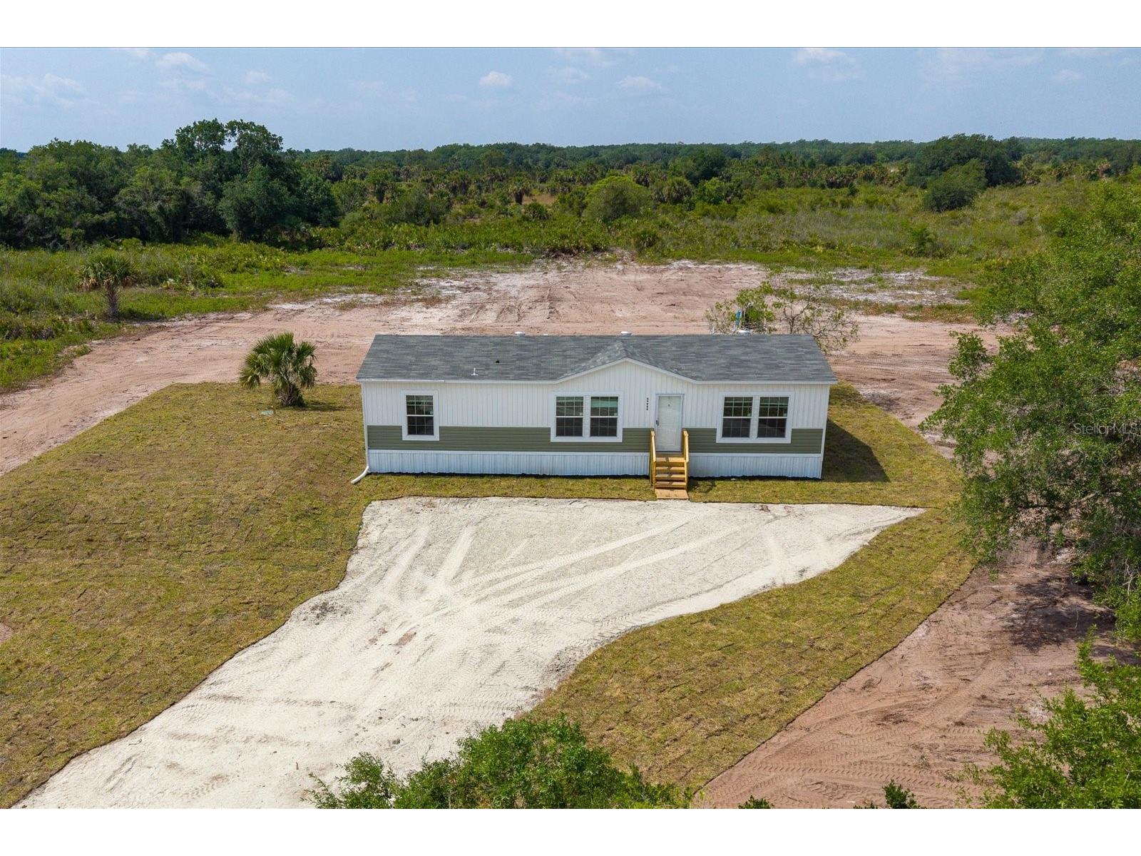20968 NW 264th Street Okeechobee FL 34972 A4692526 image1