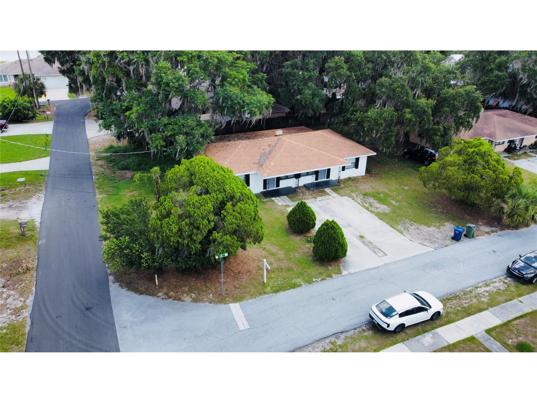 2097 Avenue H NW Winter Haven FL 33881 L4962122 image3