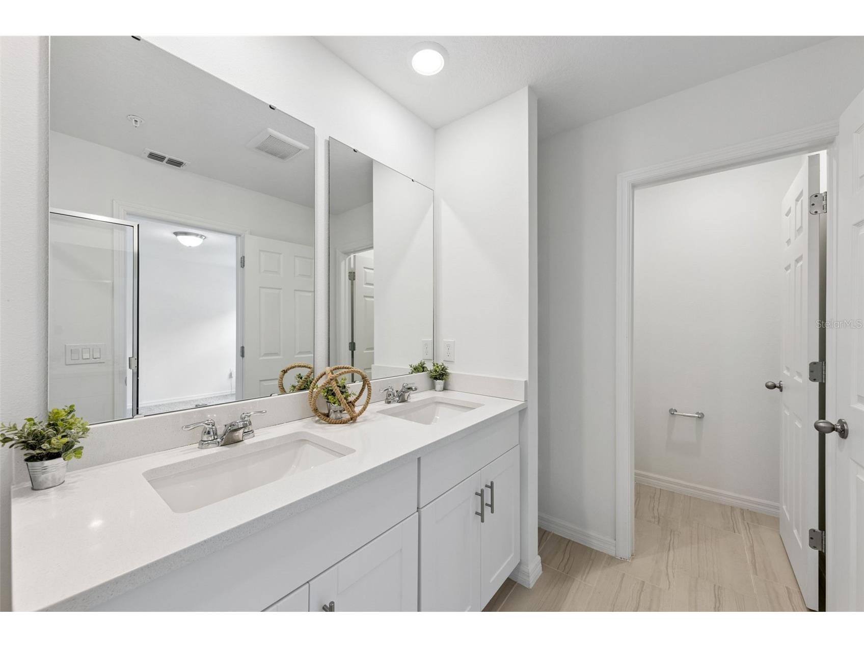 2097 Crape Jasmine Lane Orlando FL 32824 O6406842 image20