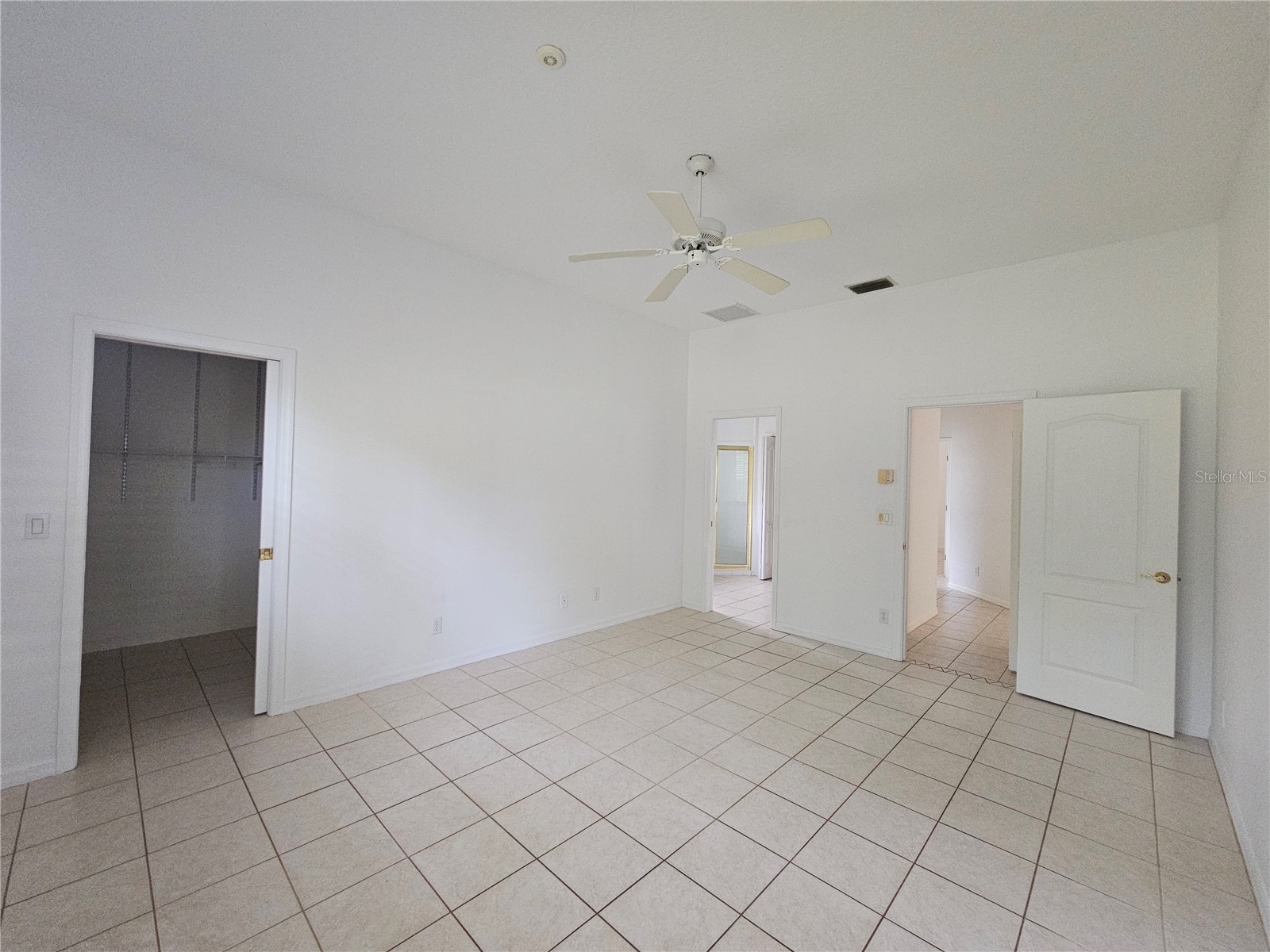 2097 Wasatch Drive Sarasota FL 34235 TB8498286 image10