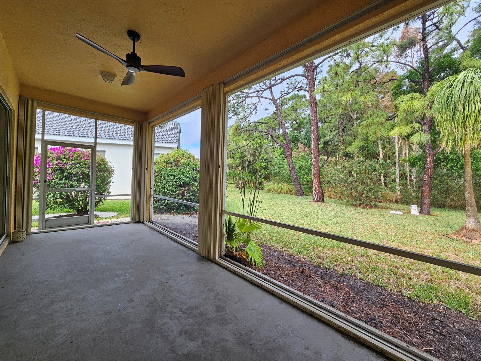 2097 Wasatch Drive Sarasota FL 34235 TB8498286 image3