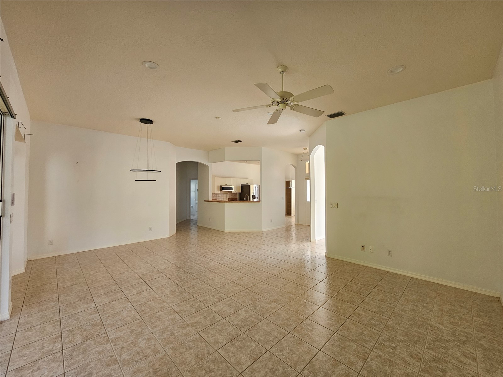 2097 Wasatch Drive Sarasota FL 34235 TB8498286 image5