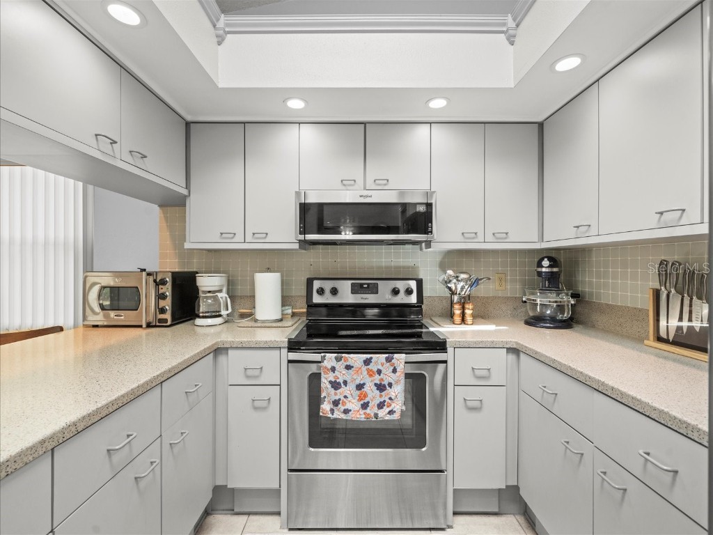 2097 Whitewood Avenue Spring Hill FL 34609 TB8432370 image10