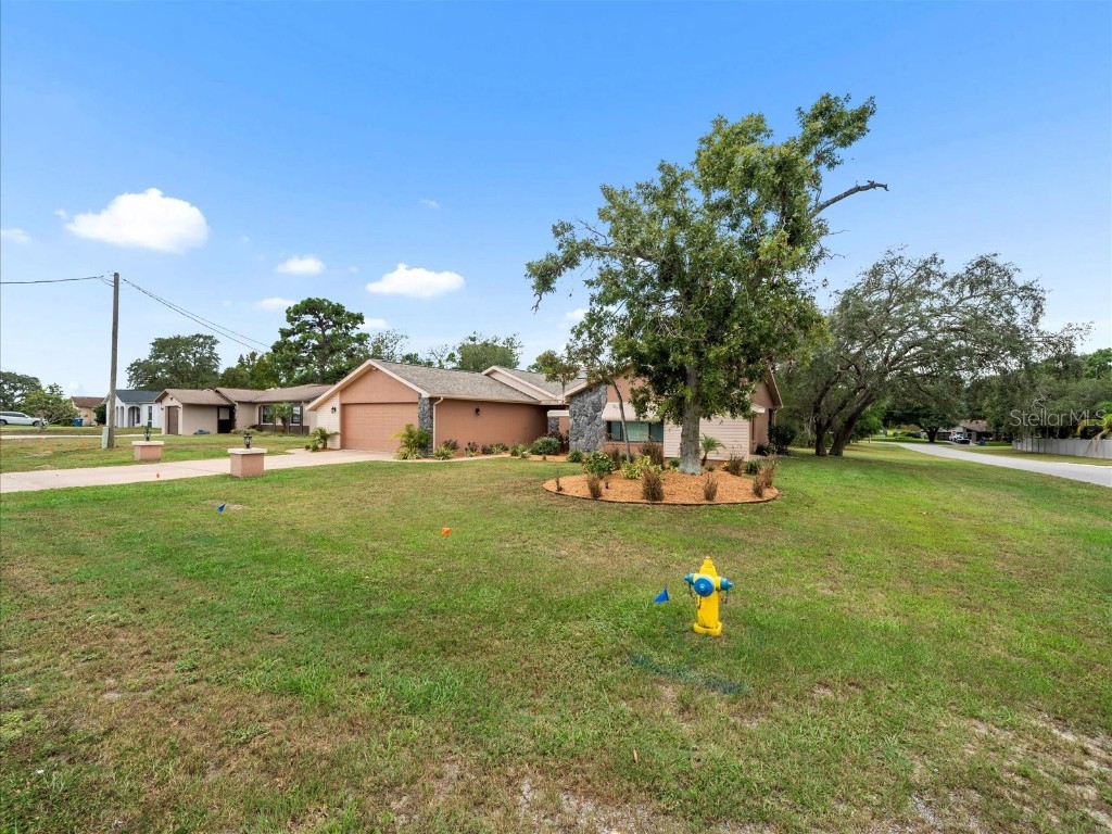 2097 Whitewood Avenue Spring Hill FL 34609 TB8432370 image3