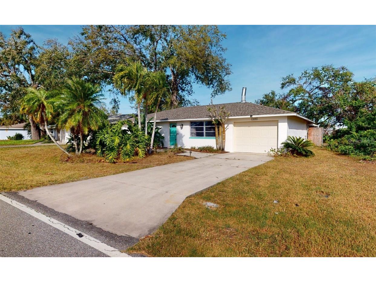 2098 Dewitt Street Port Charlotte FL 33952 C7472023 image1